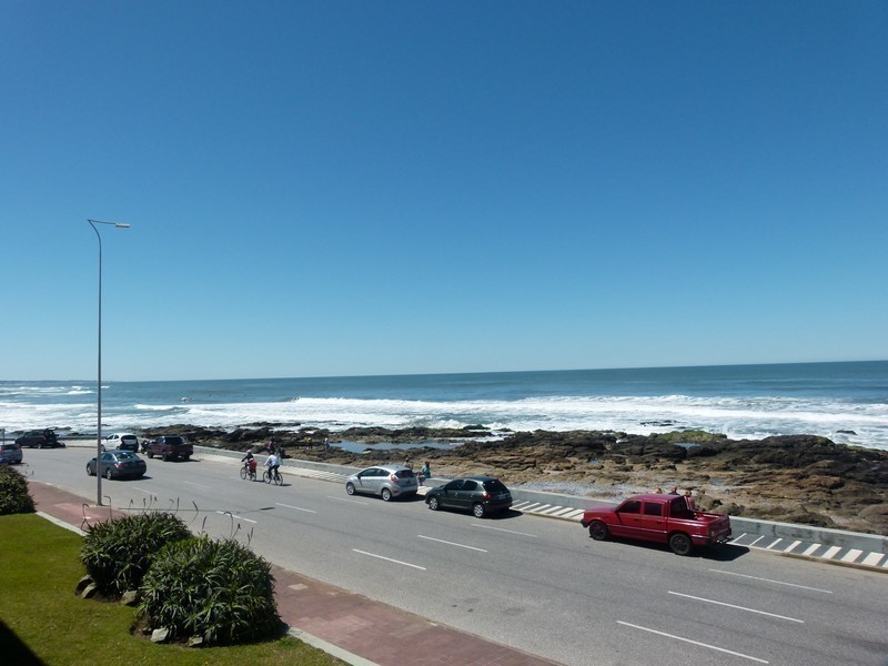 Departamento en alquiler, primera fila, punta del este
